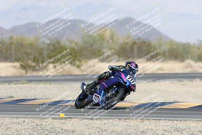 media/Nov-01-2025-CVMA (Sat) [[fc0f7531b8]]/Race 7-Formula Twins-Formula 40 UL/